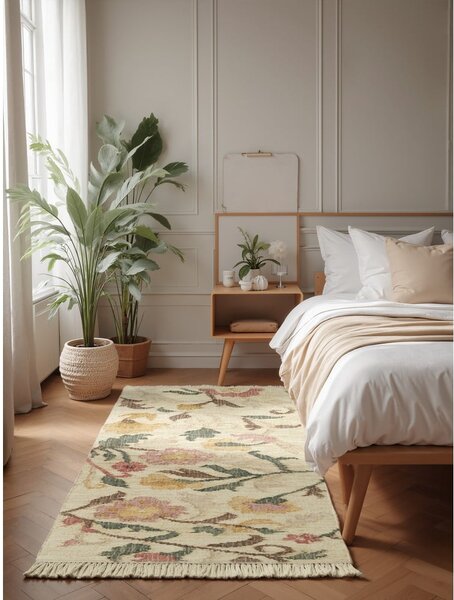 Кремава ръчно изработена ютена пътека 80x200 cm Roya Violette – Elle Decoration