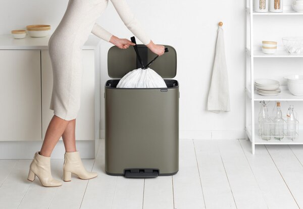 Кош за боклук Brabantia Bo Pedal 1003184, 60 л, Леко затваряне, Противоплъзгаща основа, Сив