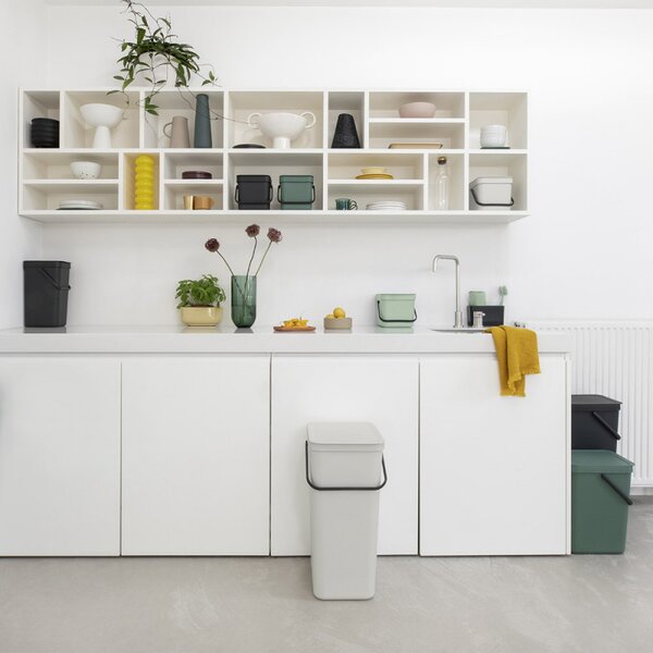 Кош за разделно събиране на боклук Brabantia Sort&Go 1005520, 3 л, Дръжка, Възможност за стенен монтаж, Светлозелен