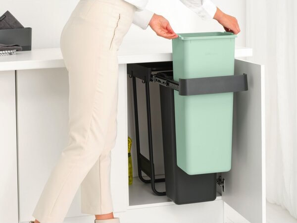 Кош за разделно събиране на боклук Brabantia Sort&Go 1008863, 2x30 л, Вътрешен монтаж с телескопична рамка, Сив/зелен