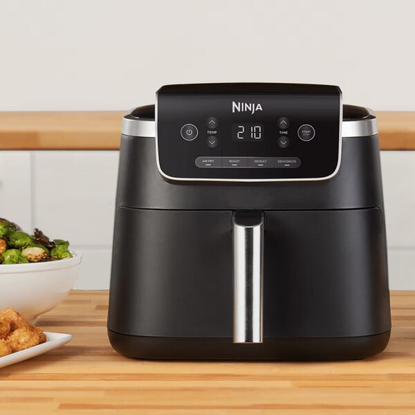 Фритюрник с горещ въздух Ninja AF140EU PRO, 1750W, 4.7 л, 40-240C, 4 програми, Таймер, AirCrisp, Незалепващо покритие, Черен