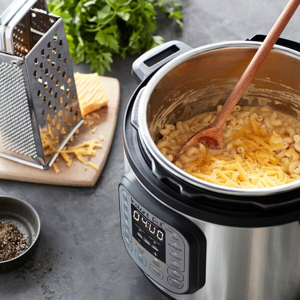 Мултикукър под налягане Instant Pot Duo Mini 110004501, 700W, 3 л, 11 програми, 7 функции, Функция настрой и забрави, Неръждаема стомана, Сребрист