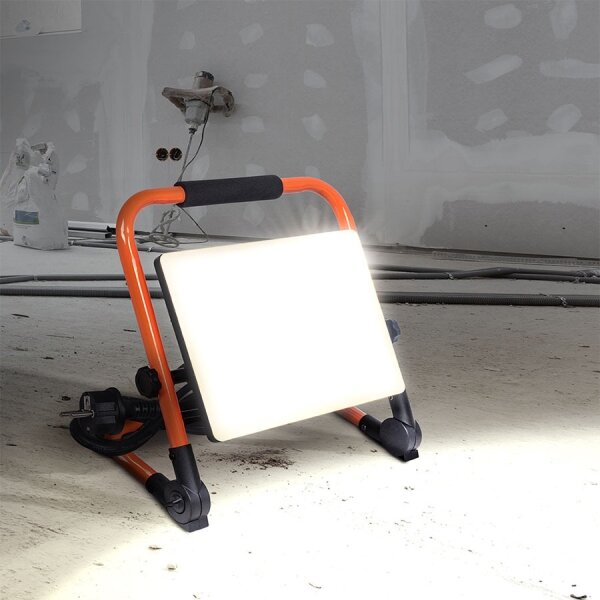 Solight WM-50W-FEQ - LED прожектор със стойка LED/50W/230V 4000K IP65