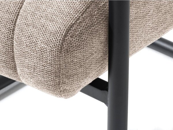 Бежов трапезен стол Trout – Unique Furniture
