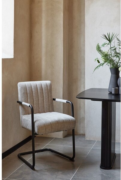 Бежов трапезен стол Trout – Unique Furniture