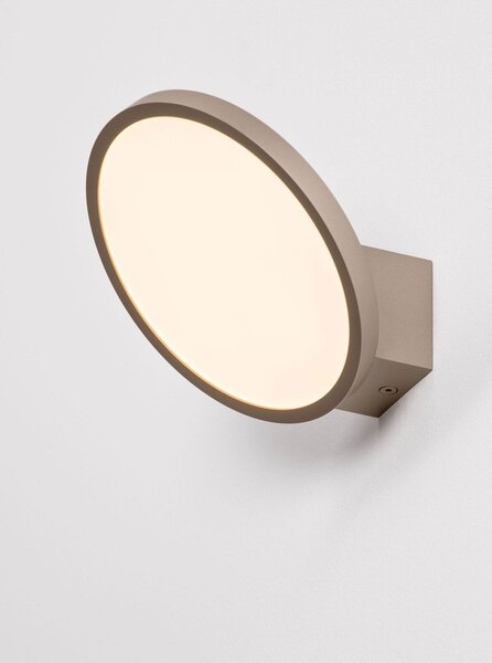 Матово златиста алуминиева LED затъмняваща се стенна лампа Vea – Nova Luce