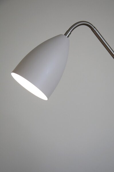 Бежова LED затъмняваща се подова лампа с метален абажур (височина 140 cm) Patro – Markslöjd