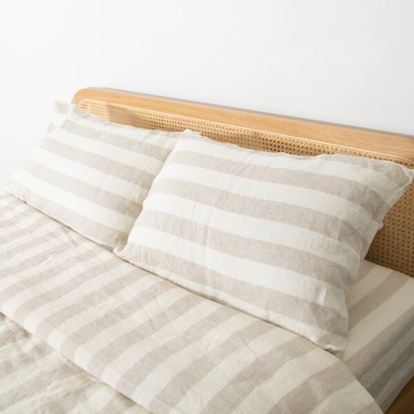 Светлосиво/кремаво единично ленено спално бельо 135x200 cm Natural Stripes – Native Natural
