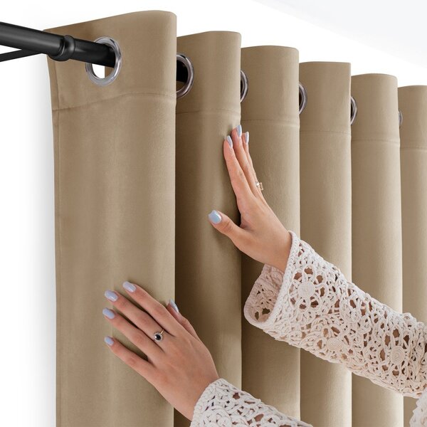 Бежова затъмняваща завеса 200x270 cm Velto – Filumi