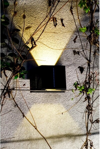 Brilagi - LED соларен стенен фенер SOLAR CUBE LED/2W/3,2V 1300 mAh IP54