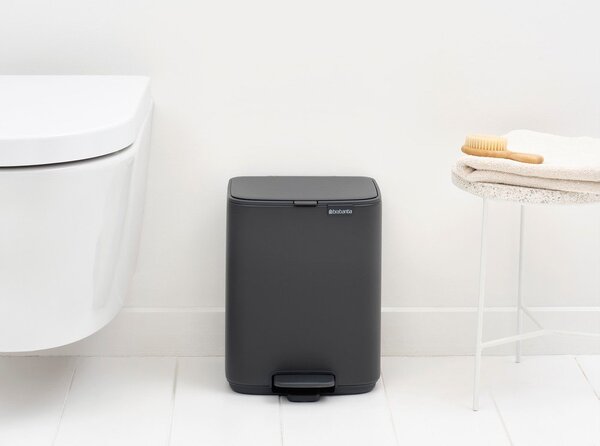 Тъмносиво стоманено кошче за боклук с педал 7 l Bo – Brabantia