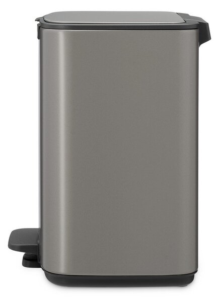 Сиво стоманено кошче за боклук с педал 7 l Bo – Brabantia