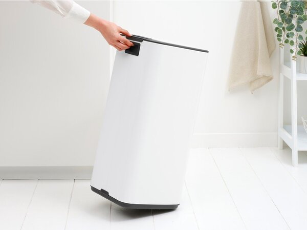 Бяло стоманено кошче за боклук с педал 30 l Bo – Brabantia