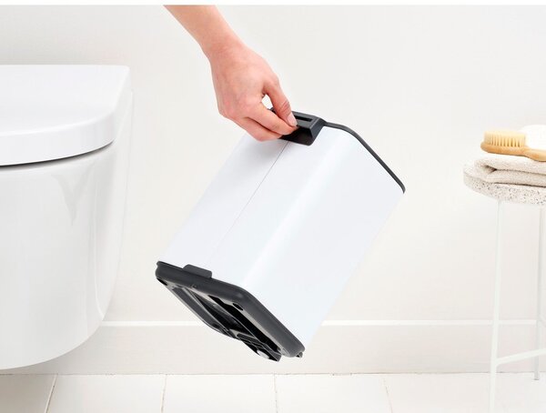Бяло стоманено кошче за боклук с педал 4 l Bo – Brabantia
