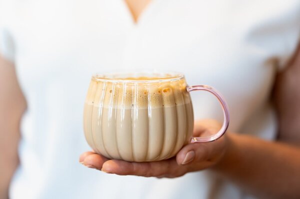 Чаши за капучино в комплект от 2 бр. 350 ml Tulip – Vialli Design