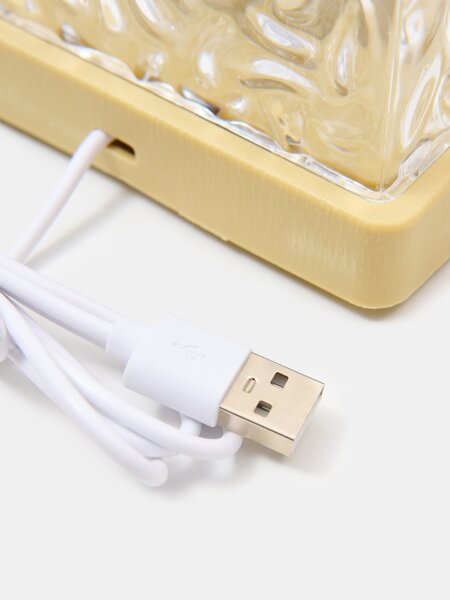 Sinsay - RGB LED декоративна настолна лампа във формата на куб с ефект на течаща вода - clear