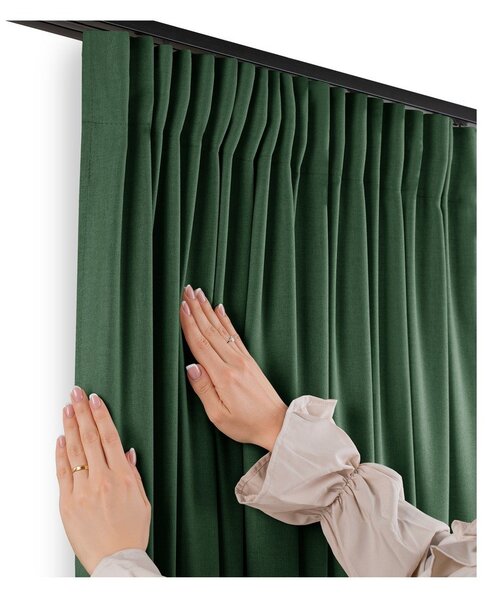 Тъмнозелено dimout перде 140x250 cm Calisto – Filumi