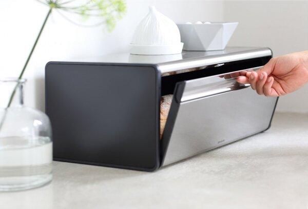 Кутия за хляб Brabantia Fall Front 107852, 18 л, 46.5х25 см, Стенен монтаж, Без пръстови отпечатъци, Инокс/Мат