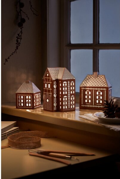 Керамичен свещник за чаена свещ Gingerbread Lighthouse – Kähler Design