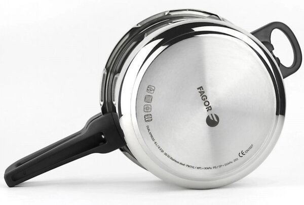 Тенджера под налягане Fagor Dual Xpress 4+6L, 2 бр, 30-90 kPa, 22 см, 5 защити, 3-слойно дъно, Неръждаема стомана 18/10, Индукция, Сребрист