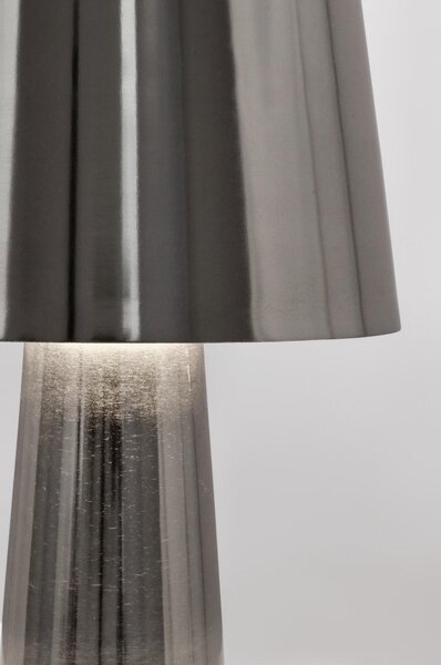 Метална LED настолна лампа в сребрист цвят с метален абажур (височина 51 cm) Turner – Bizzotto