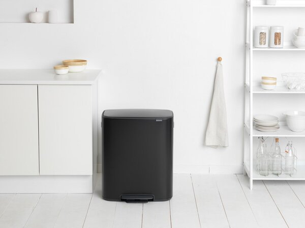 Кош за боклук Brabantia Bo Pedal 1003185, 60 л, Леко затваряне, Противоплъзгаща основа, Черен
