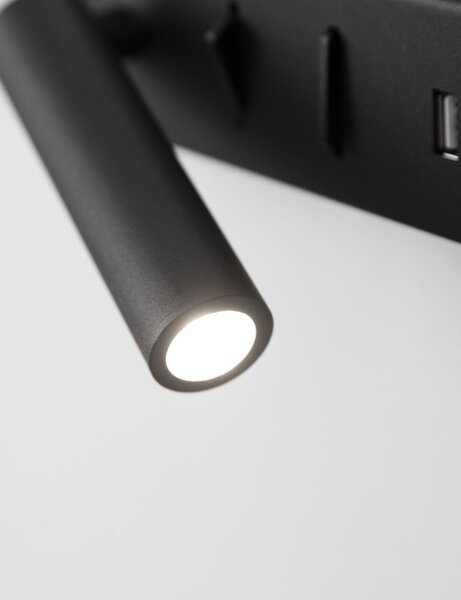 Матово черно метална LED стенна лампа с огъваща се структура/с USB порт Vida – Nova Luce