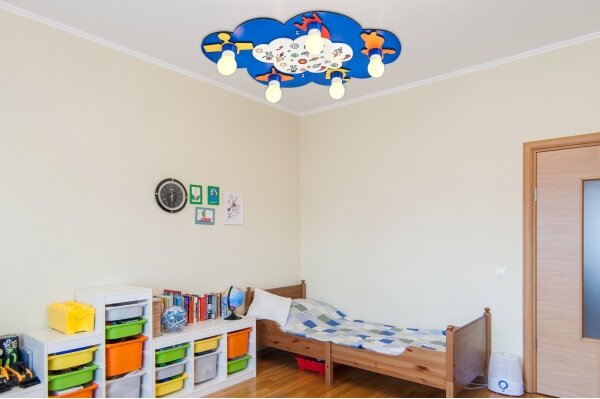 Детско таванно осветително тяло LUCCA 5xE27/24W/230V синьо