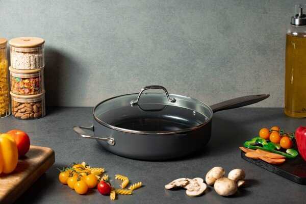 ZYLISS COOK ULTIMATE PRO CERAMIC“ - Индукционен тиган с керамично покритие - Ø 28 см - със стъклен капак