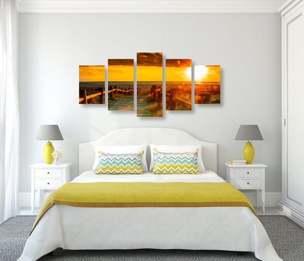 Картини от 5 части – Прекрасен залез