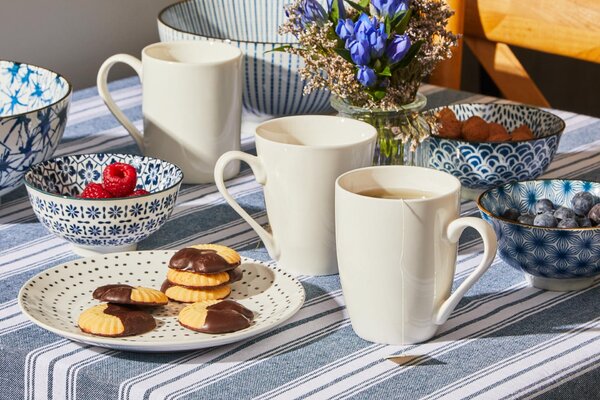 Конусовидна чаша IRIS, 330 мл, бяло