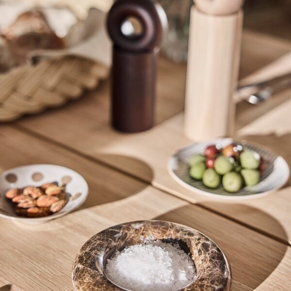 Каменен свещник Savi – OYOY Living Design