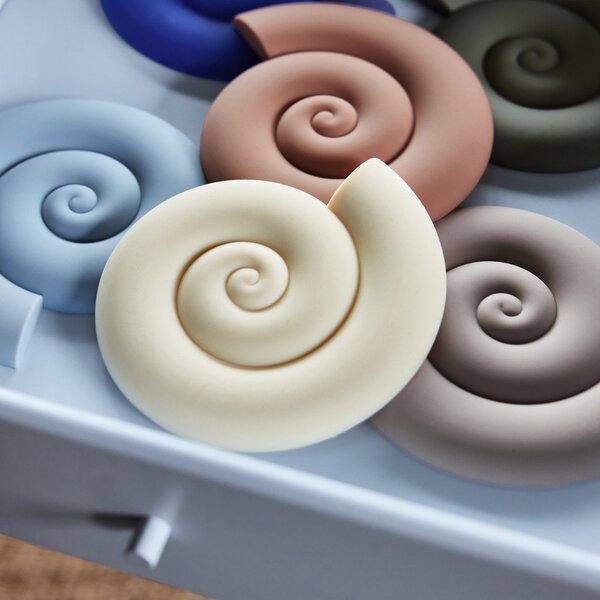 Силиконова подложка за саксия 15x16,5 cm Nautilus – OYOY Living Design