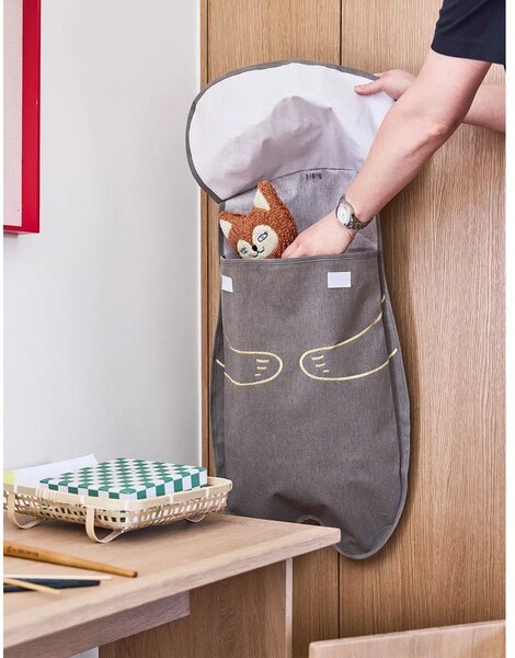 Кафяв текстилен висящ органайзер Darling Bear – OYOY Mini