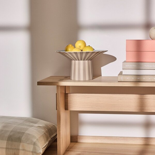 Светлорозова картонена кутия за съхранение с капак 33x25x15 cm Hako – OYOY Living Design