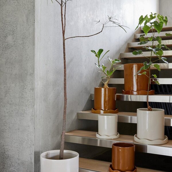 Глинено ръчно изработено покритие за кашпа ø 21,5 cm Nami – OYOY Living Design