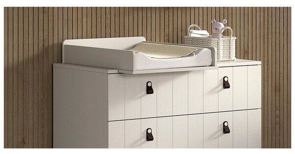 Бежова маса за повиване Sezane – Vipack