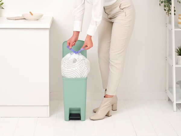 Кош за боклук с педал Brabantia StepUp 1008481, 16 л, Екологични материали, Голям отвор, Светлозелен