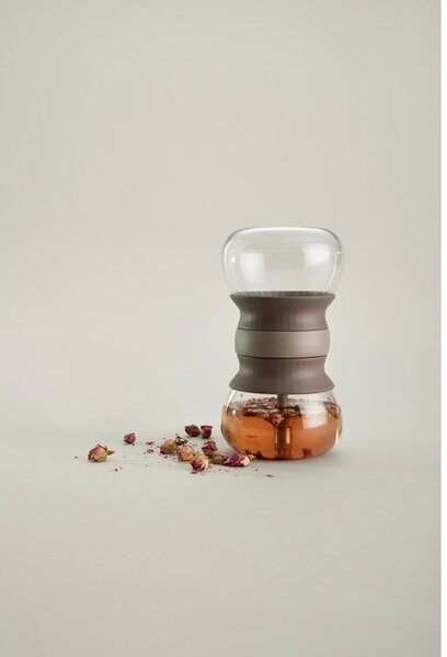 Светлокафяв стъклен чайник с цедка 500 ml – Lékué