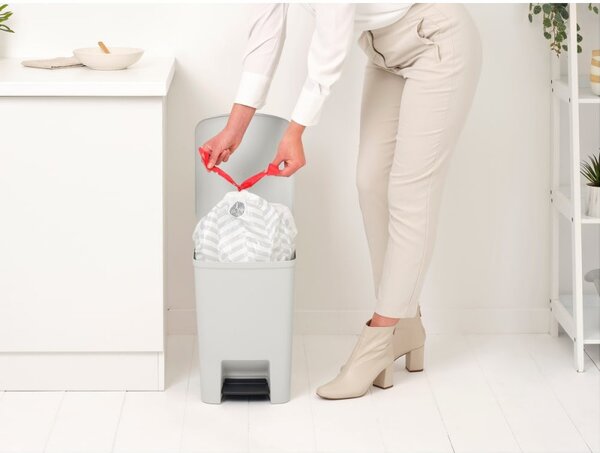 Кош за боклук с педал Brabantia StepUp 1008483, 25 л, Екологични материали, Голям отвор, Светлосив