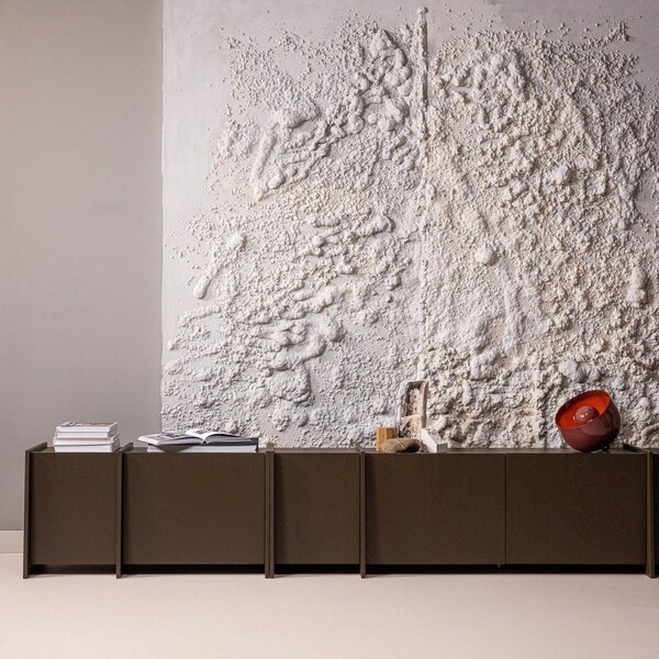 Тъмнокафява маса за телевизор от декор от ясен 200x53x44 cm Brock – WOOOD