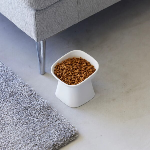 Керамична купа за всички любимци Tower – YAMAZAKI