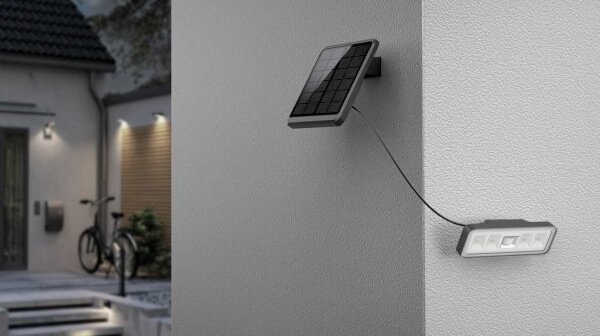 LED соларен прожектор с сензор 8W/3,7V 2000mAh IP54 черен
