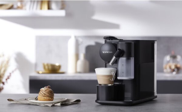 Еспресо машина DeLonghi EN510B, 1450W, 19 bar, 1 л, Nespresso, Автоматично изключване, Черен