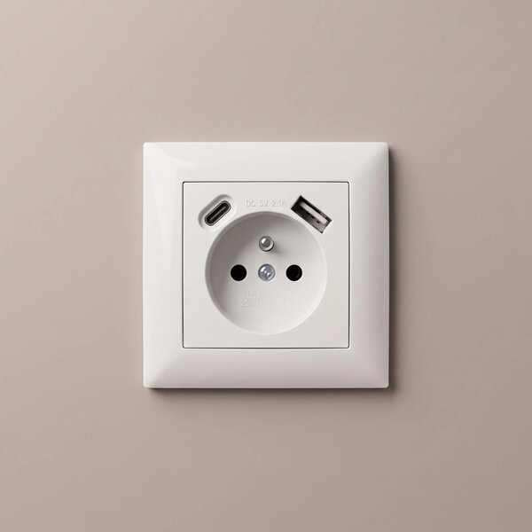Единичен контакт със заземяване + USB-A USB-C OSTE JNH004-G White
