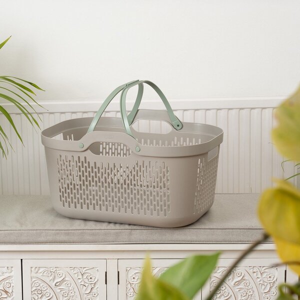 Светлокафяв пластмасов кош за пране 45 l – Addis