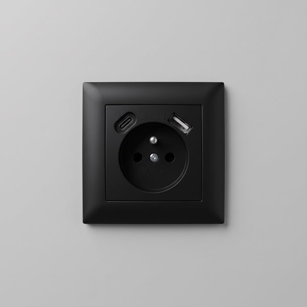 Единичен контакт със заземяване + USB-A USB-C OSTE JNH004-G Black