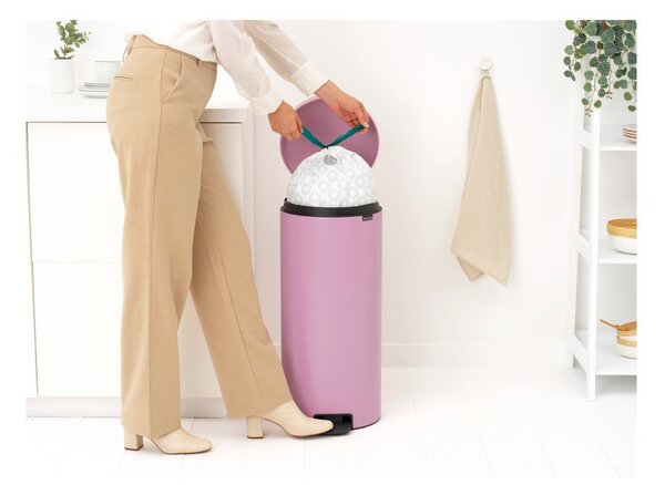 Розово стоманено кошче за боклук с педал 30 l NewIcon – Brabantia