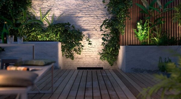 Philips Hue AMARANT WACA LED RGBW venk. svítidlo 20W 24V IP65