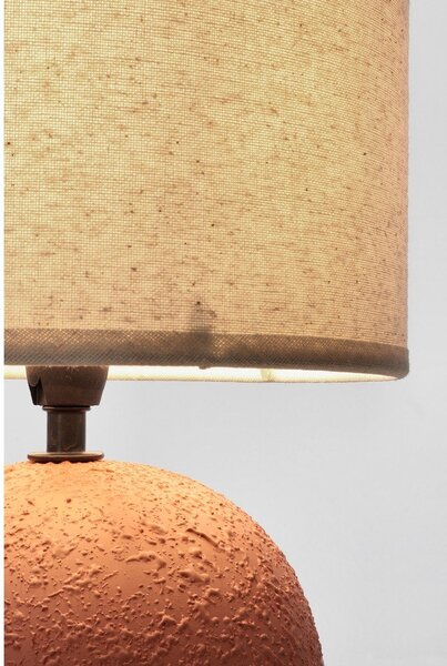 Теракотена керамична настолна лампа с текстилен абажур (височина 32 cm) Irvin – Yes Everyday